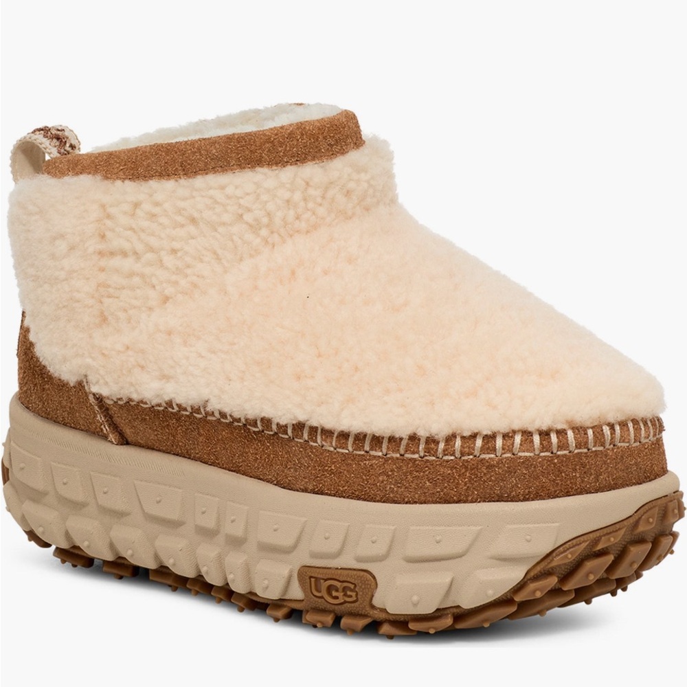 UGG Venture Daze Ultra mini genuine shearling platform bootie